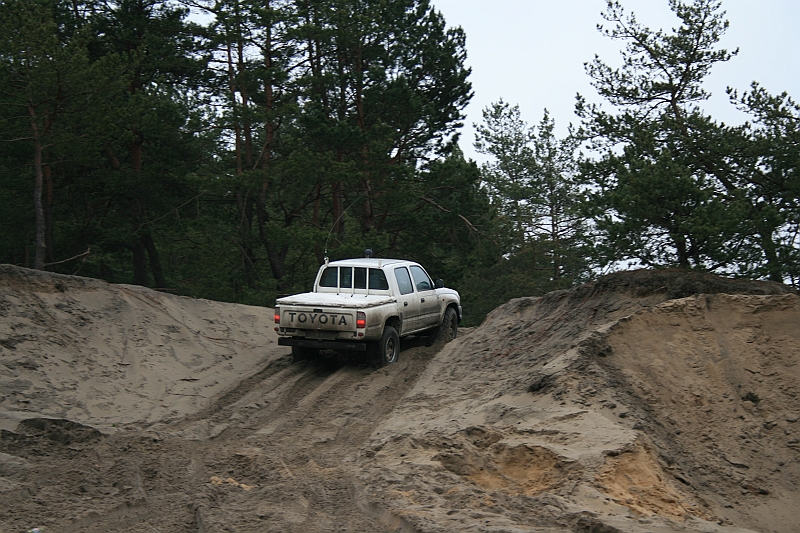 HL Groundhog Day 084